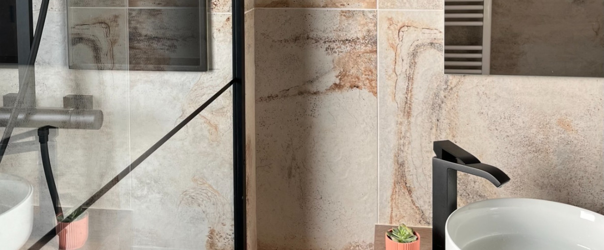 Salle de bain à Julienas -  Julienas - 4 Angles