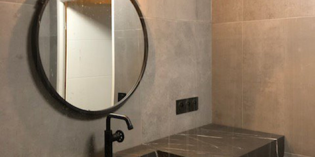 Salle de bain d'un client particulier - 69330 Meyzieux - 4 Angles